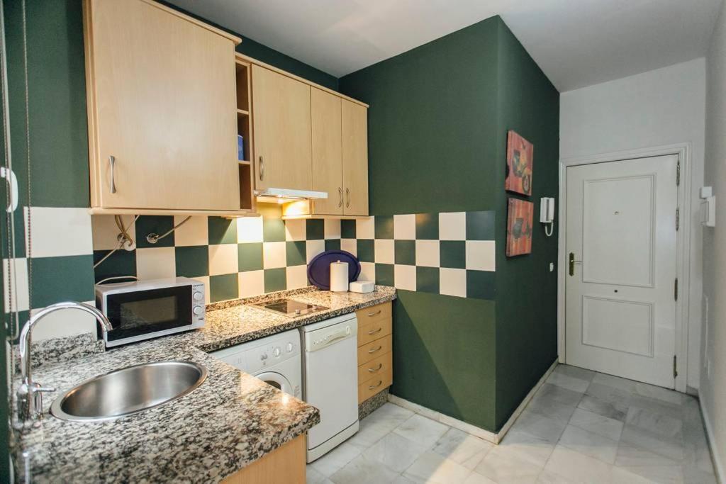 Precioso Apartamento En El Casco Antiguo De Triana Siviglia Esterno foto