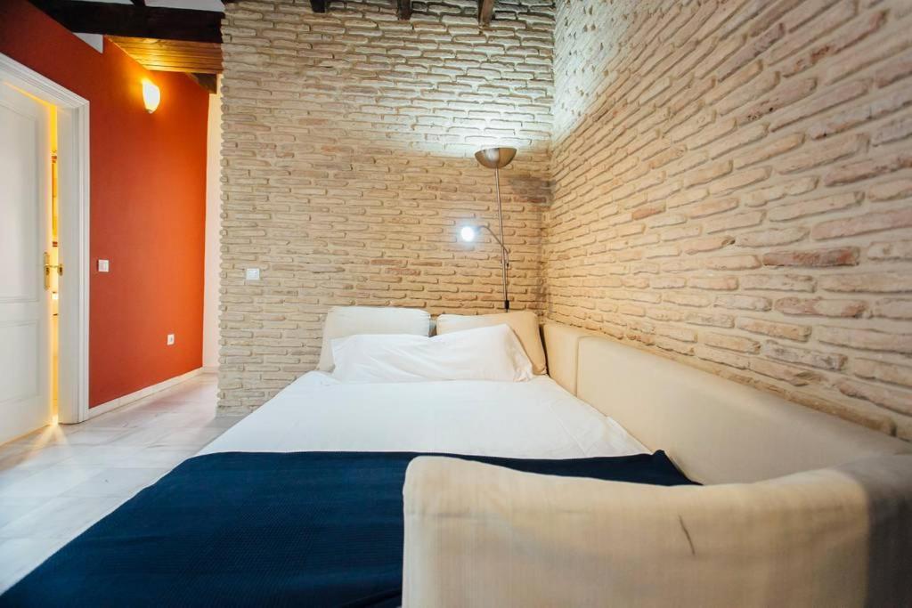 Precioso Apartamento En El Casco Antiguo De Triana Siviglia Esterno foto