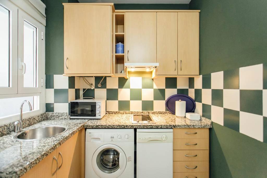 Precioso Apartamento En El Casco Antiguo De Triana Siviglia Esterno foto