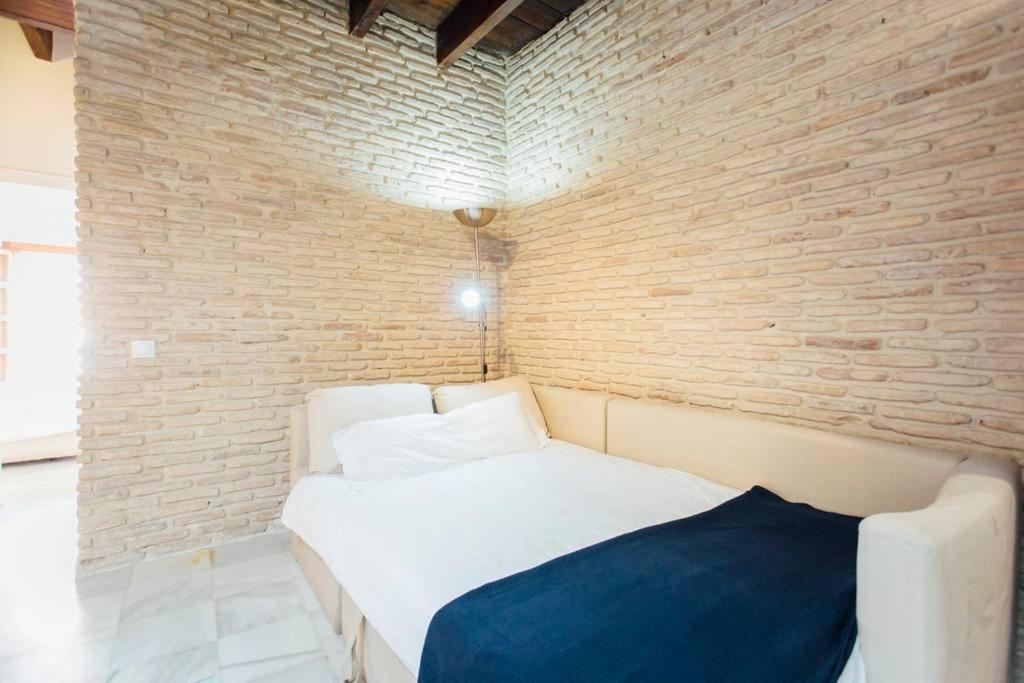 Precioso Apartamento En El Casco Antiguo De Triana Siviglia Esterno foto