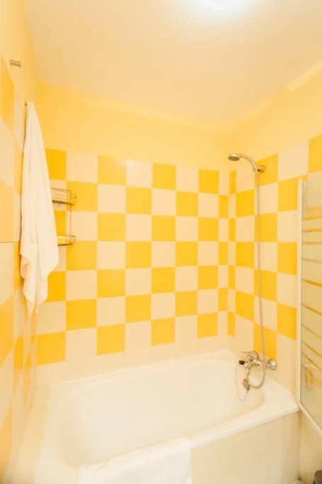 Precioso Apartamento En El Casco Antiguo De Triana Siviglia Esterno foto